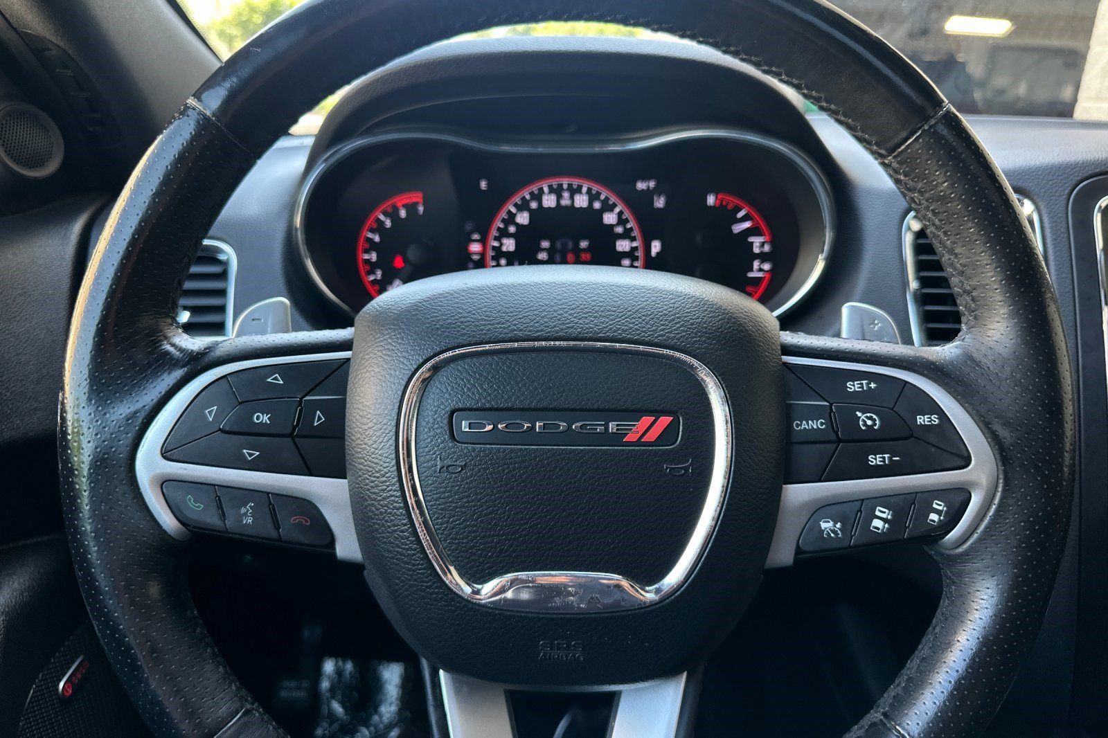 Used 2017 Dodge Durango R/T w/ Technology Group RWD image 17