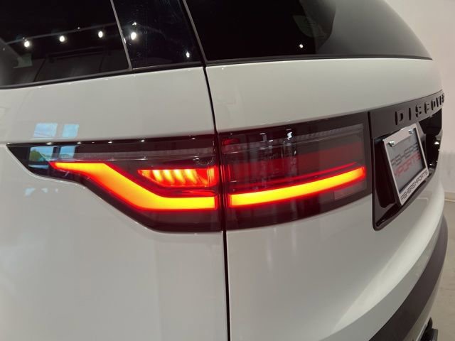 Used 2024 Land Rover Discovery Dynamic SE AWD/4WD image 63