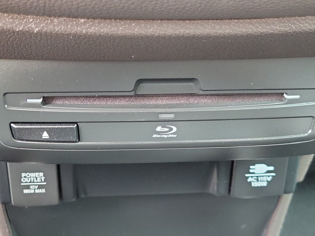Used 2018 Honda Odyssey Touring image 32