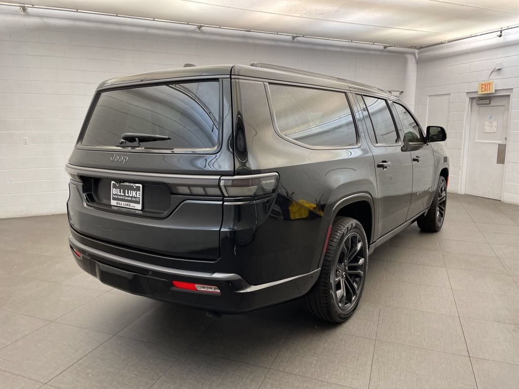 New 2026 Jeep Grand Wagoneer L Summit w/ Premium Group III AWD/4WD image 4