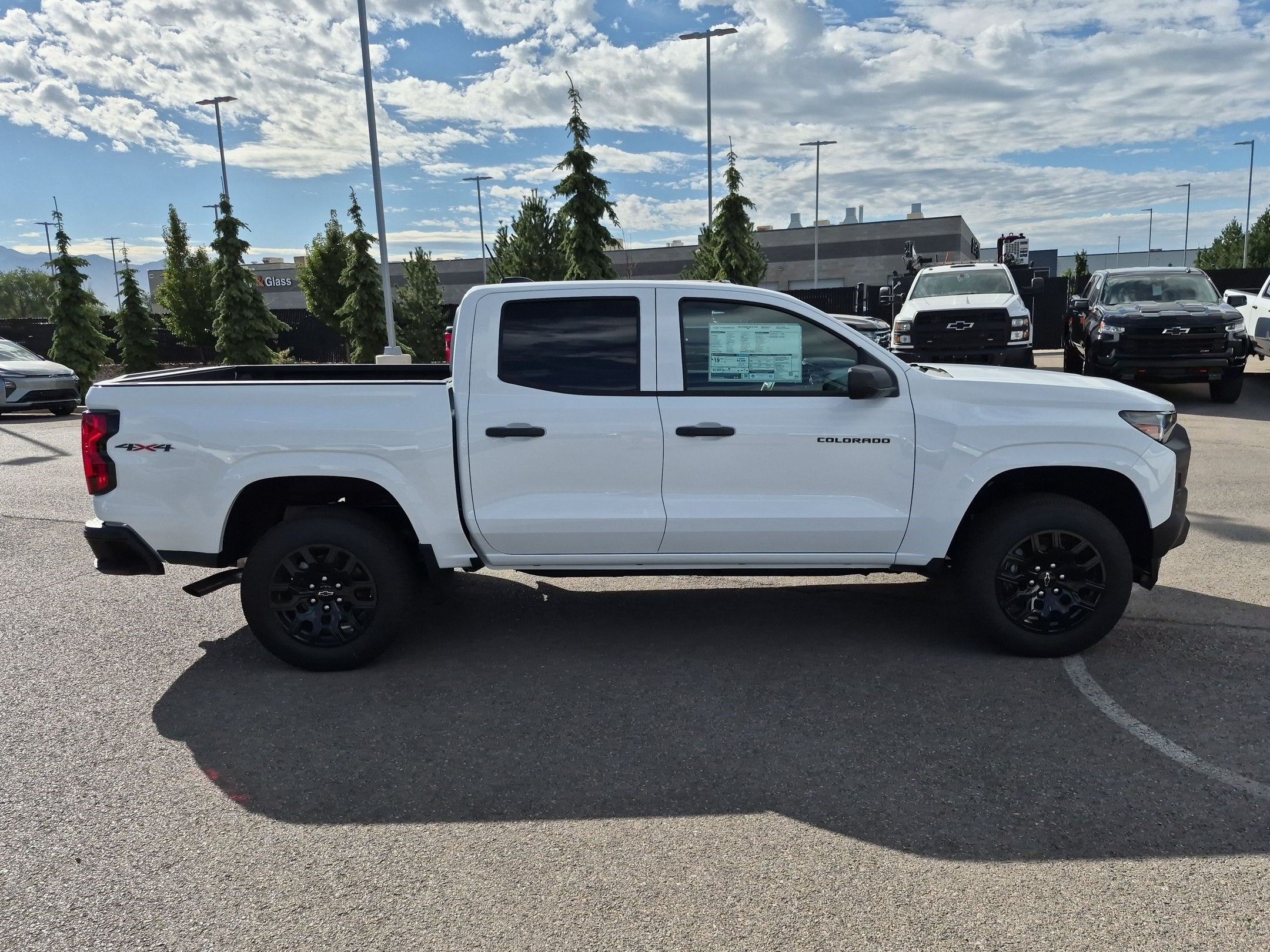 New 2026 Chevrolet Colorado W/T w/ WT Custom Package AWD/4WD image 2