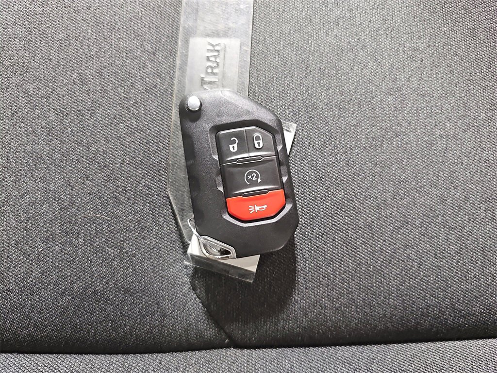 Used 2024 Jeep Wrangler Rubicon w/ Convenience Group image 40