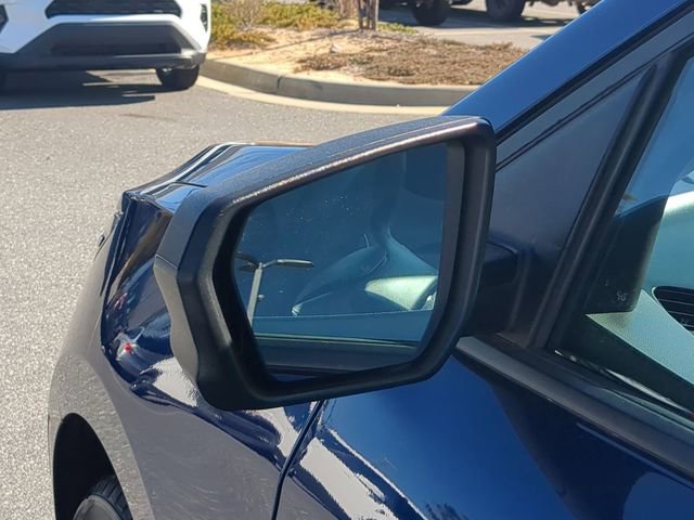 Used 2022 Chevrolet Equinox LS image 18