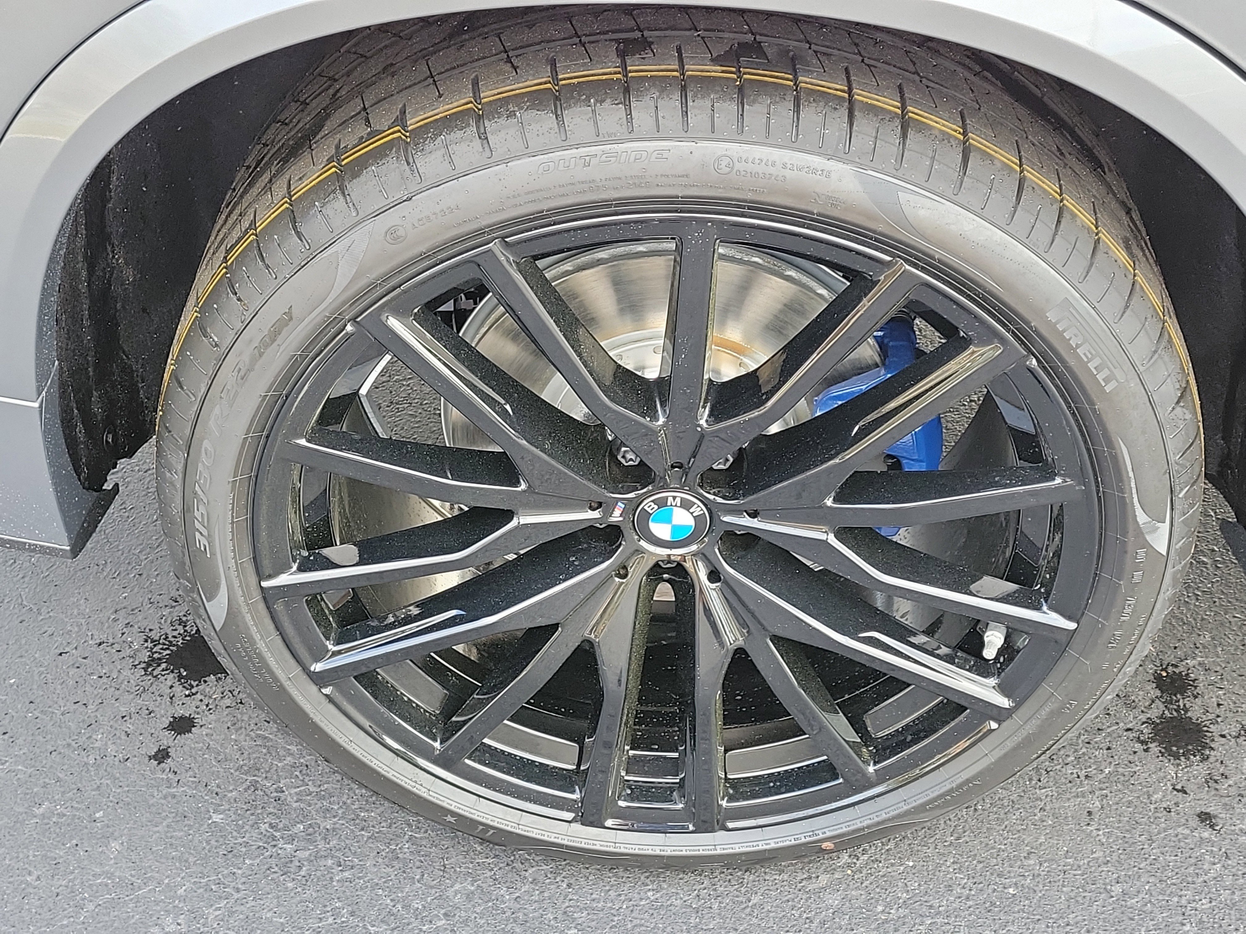 New 2026 BMW X5 xDrive40i w/ M Sport Package image 5