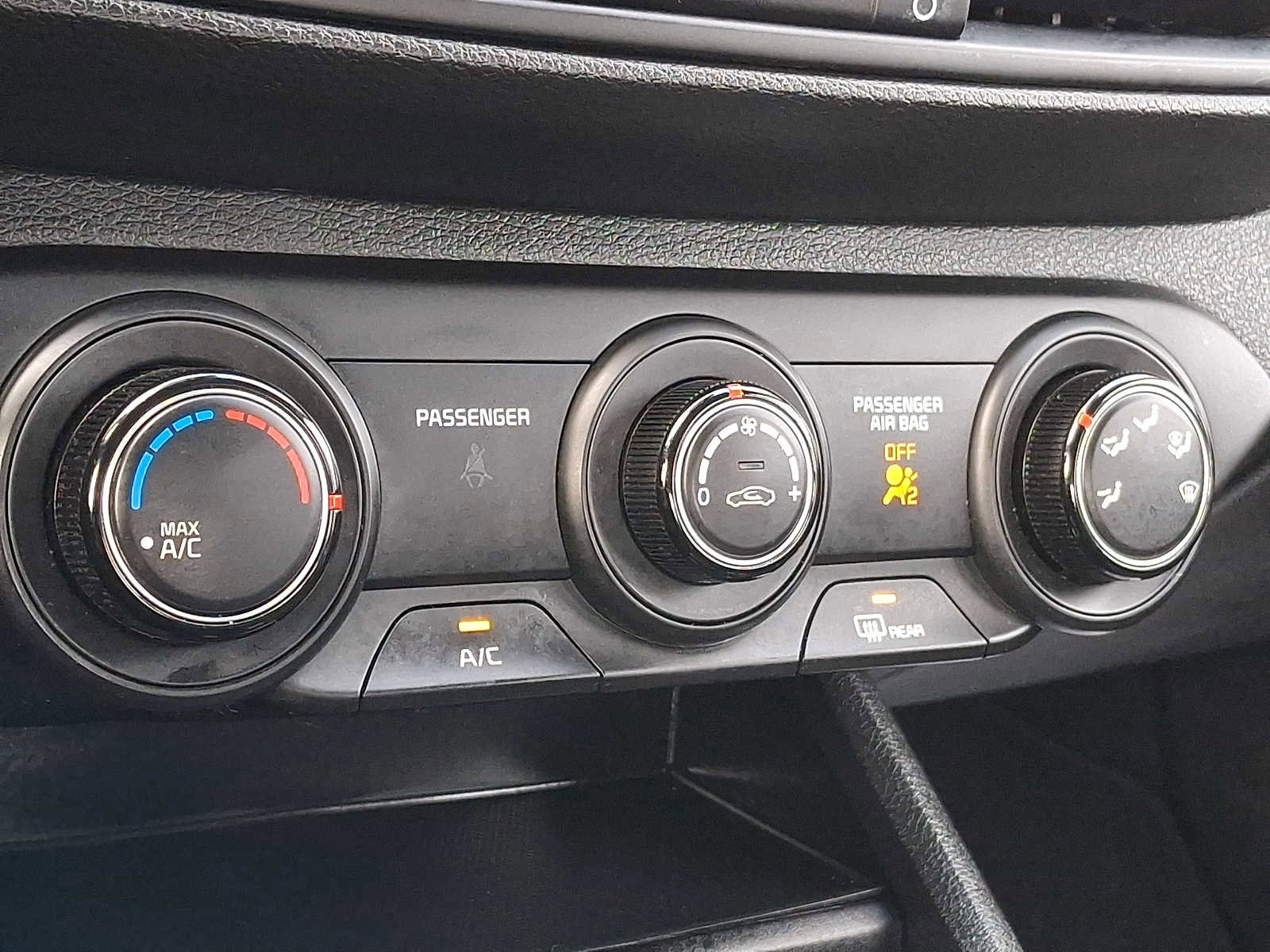 Used 2023 Kia Forte LXS image 15