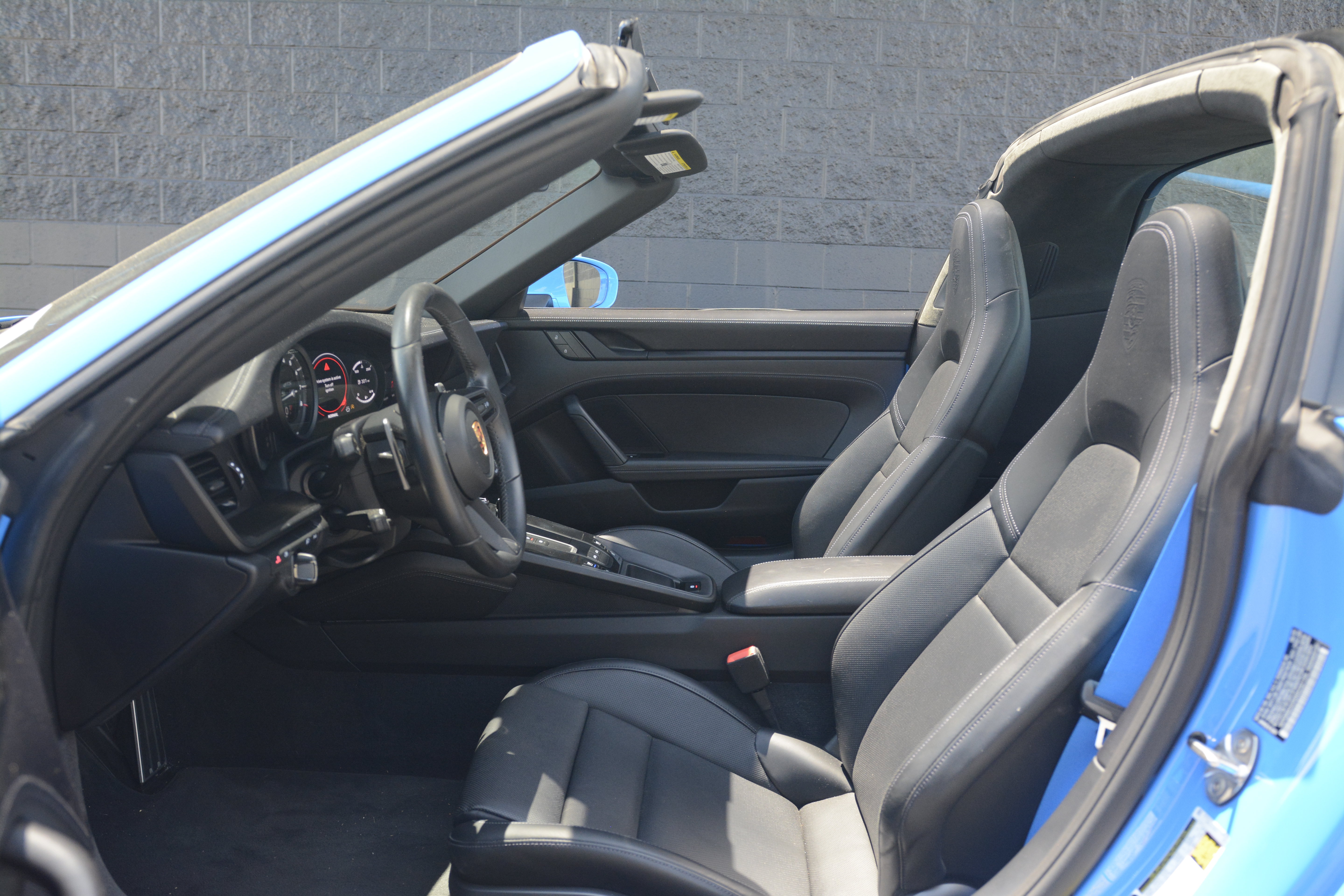 Certified 2022 Porsche 911 Targa 4 GTS AWD/4WD image 16