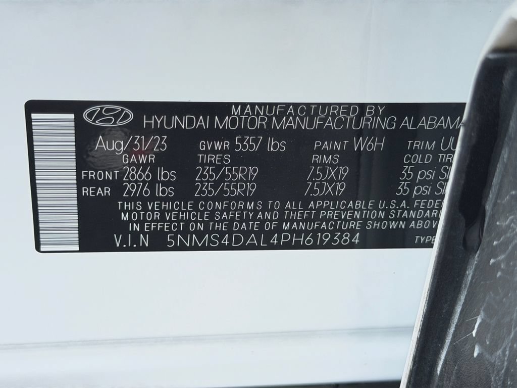 Used 2023 Hyundai Santa Fe Limited w/ Cargo Package AWD/4WD image 30