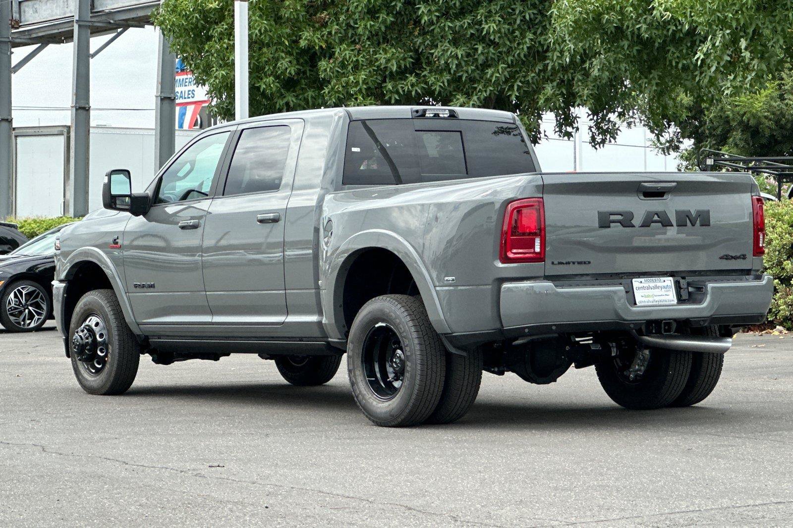 New 2027 RAM 3500 Limited AWD/4WD image 5