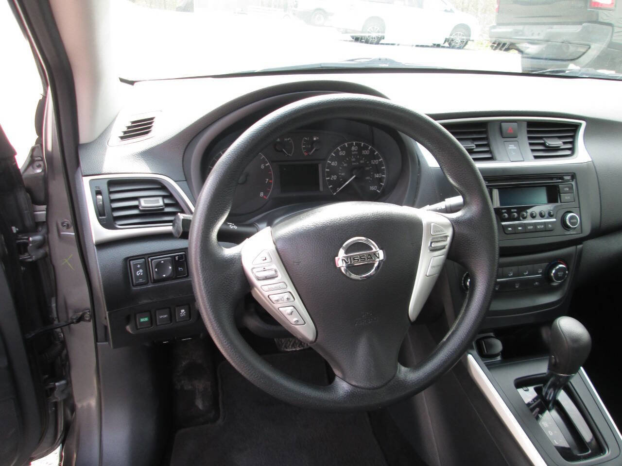 Used 2017 Nissan Sentra S FWD image 11