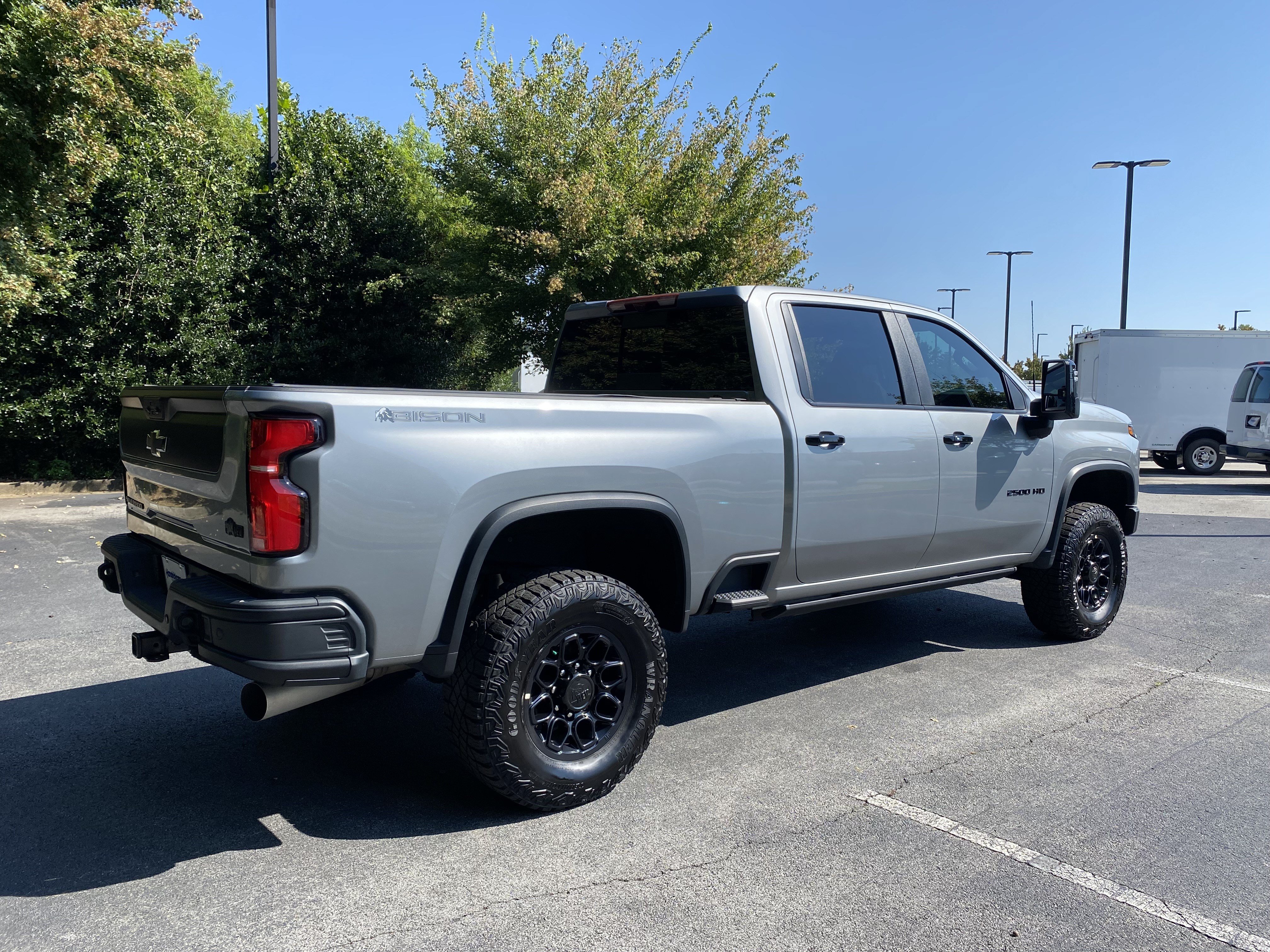 Used 2026 Chevrolet Silverado 2500 ZR2 w/ ZR2 Bison Edition AWD/4WD image 9