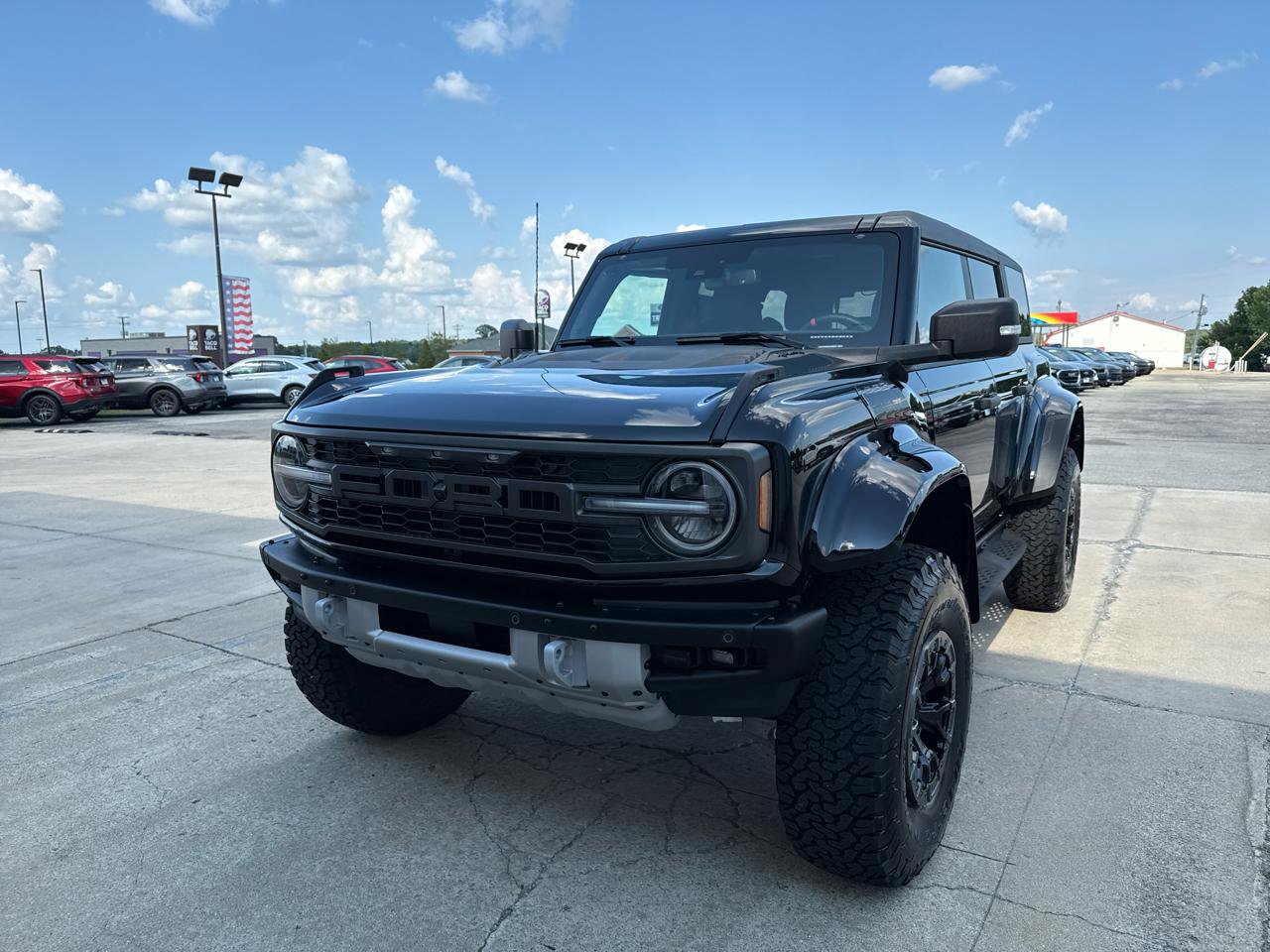 New 2025 Ford Bronco Raptor w/ Interior Carbon Fiber Pack AWD/4WD image 13