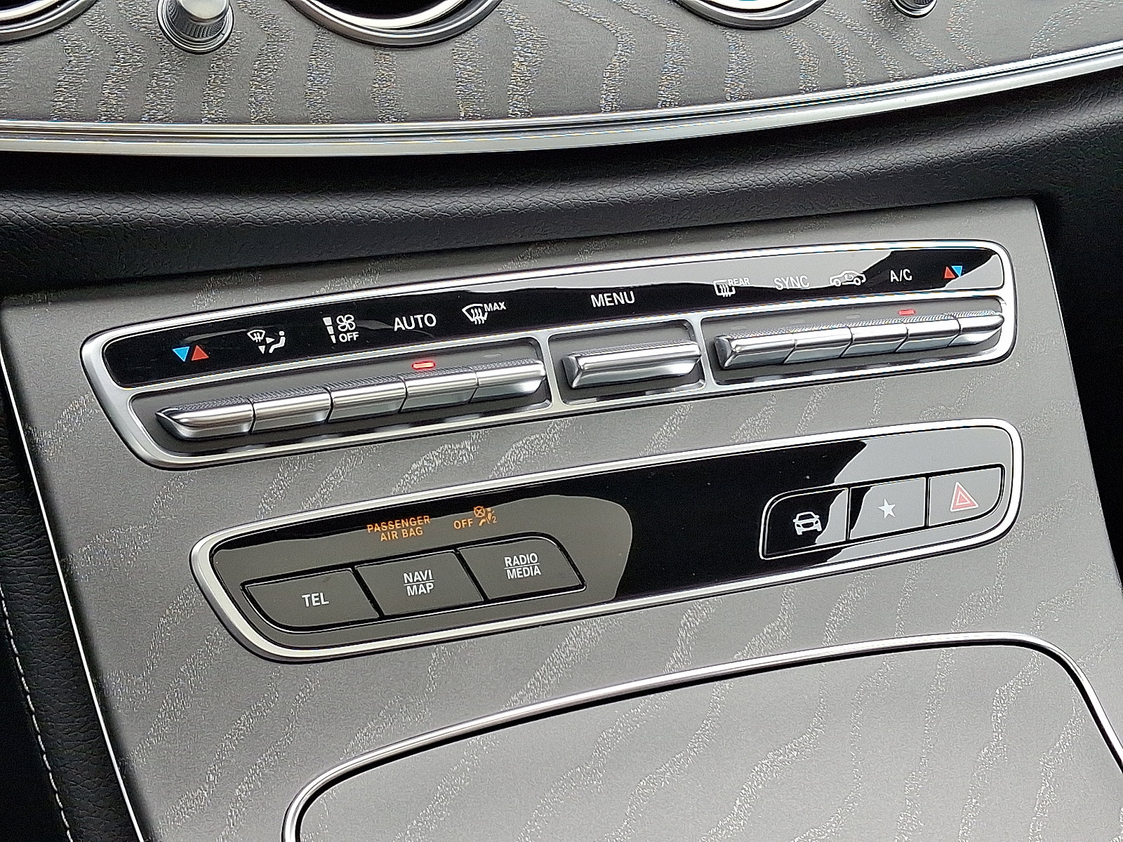 Certified 2021 Mercedes-Benz E 350 4MATIC Sedan image 17