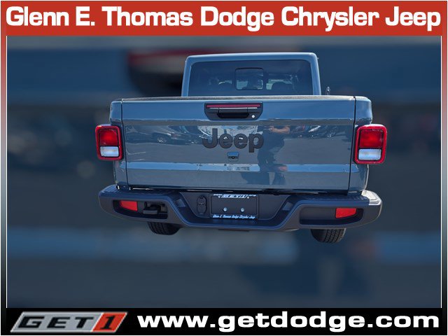 New 2026 Jeep Gladiator Sport AWD/4WD image 5