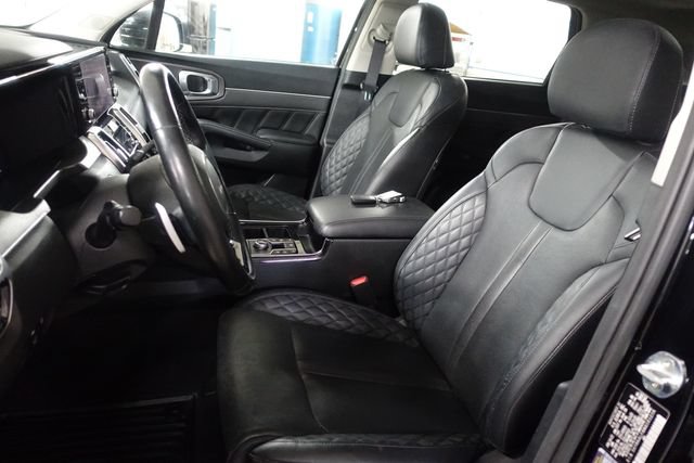 Used 2022 Kia Sorento SX FWD image 11