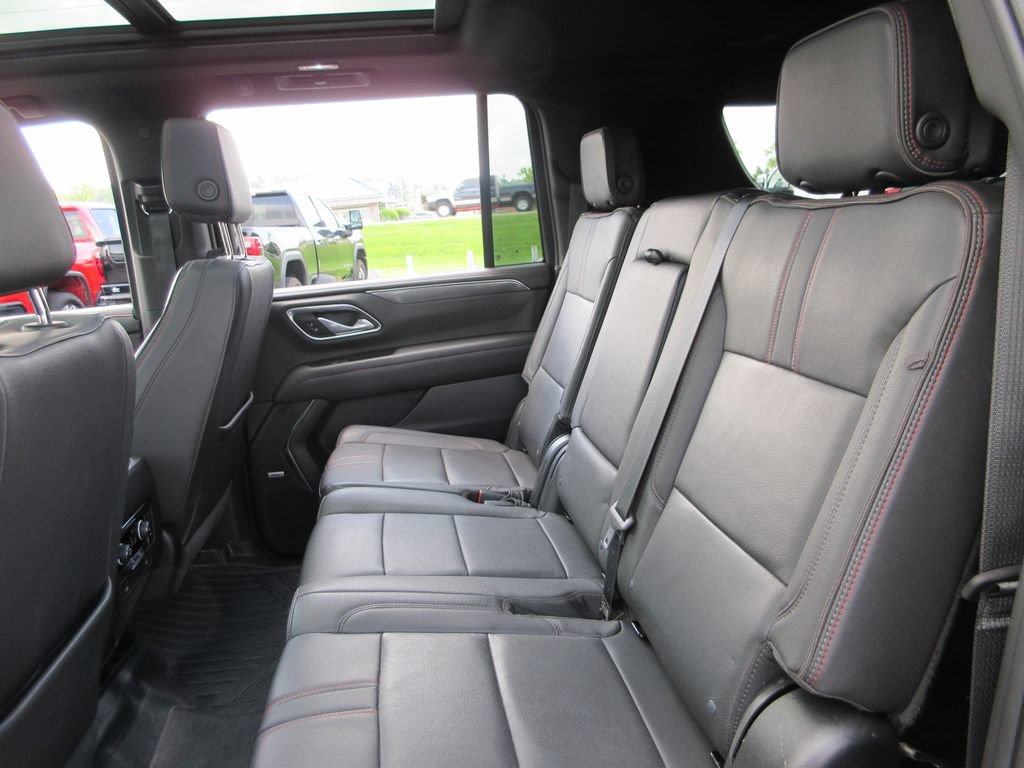 Certified 2023 Chevrolet Suburban RST AWD/4WD image 20
