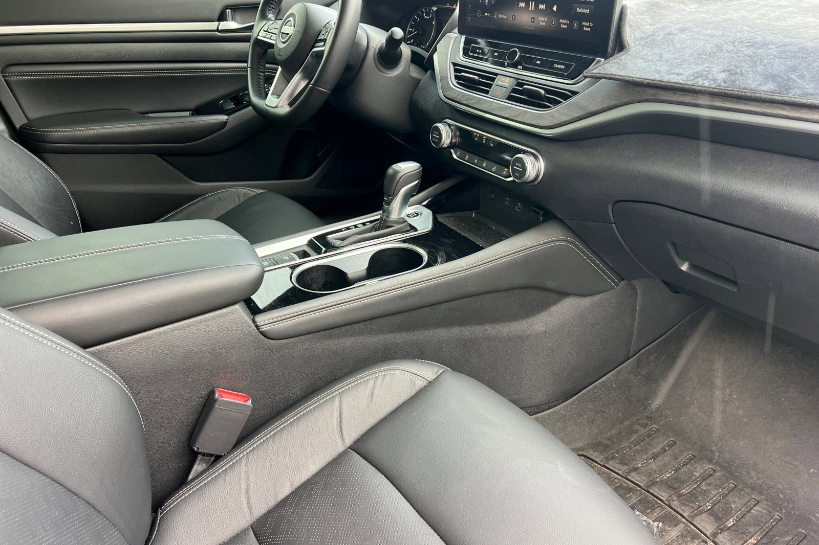 Used 2023 Nissan Altima 2.5 SL image 19