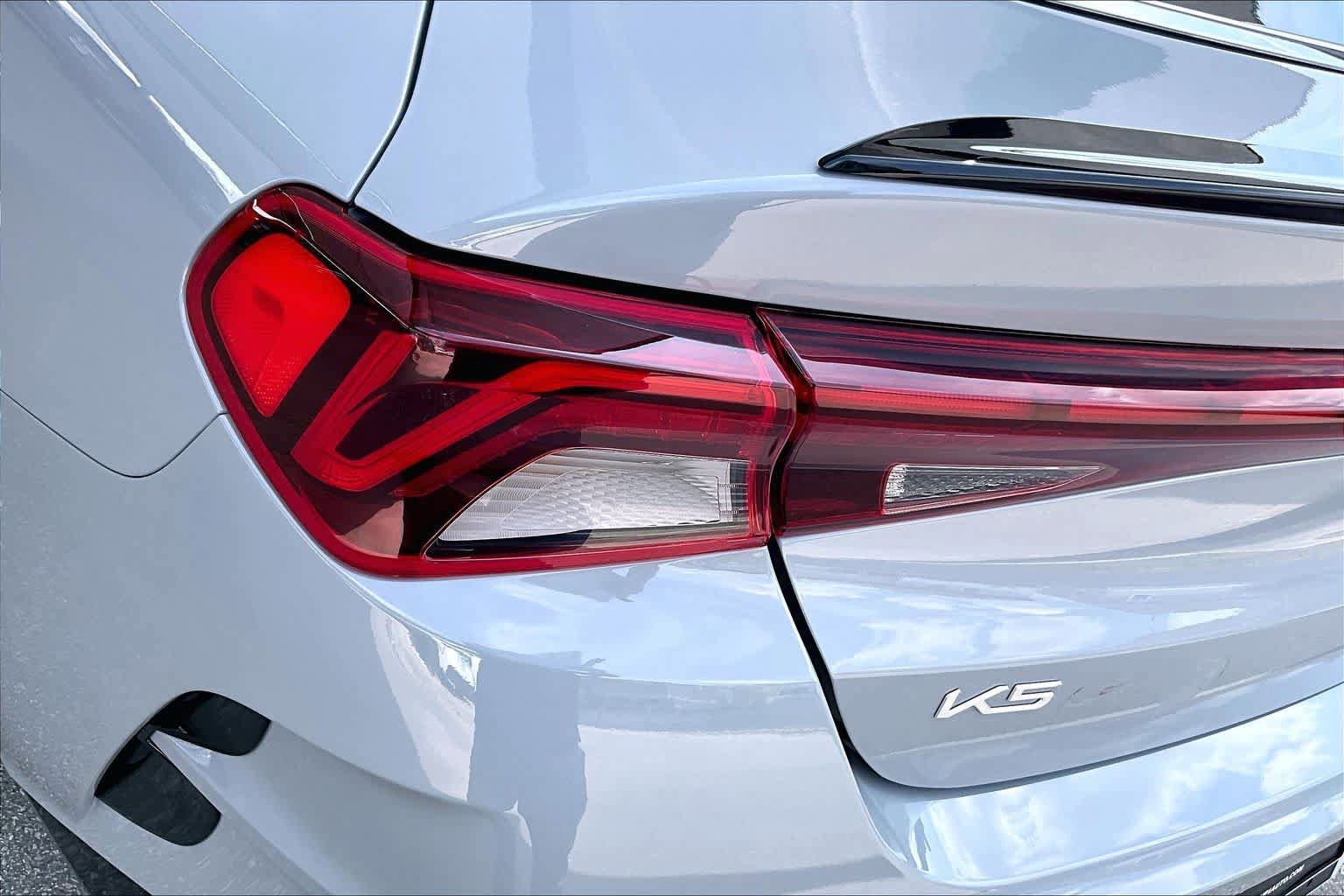 Used 2023 Kia K5 GT-Line image 29