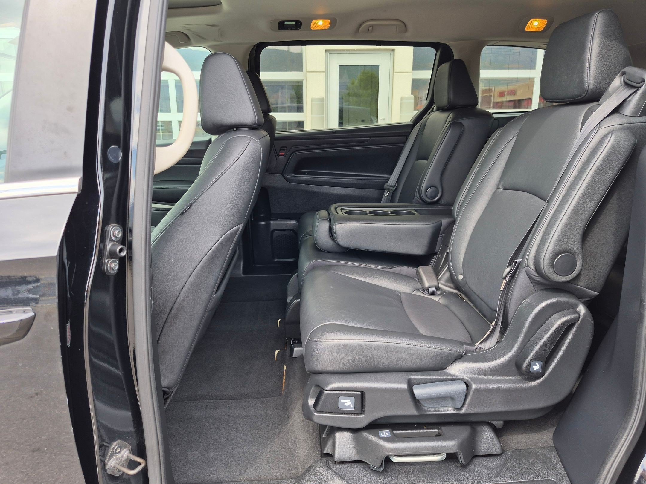 Used 2025 Honda Odyssey EX-L image 29