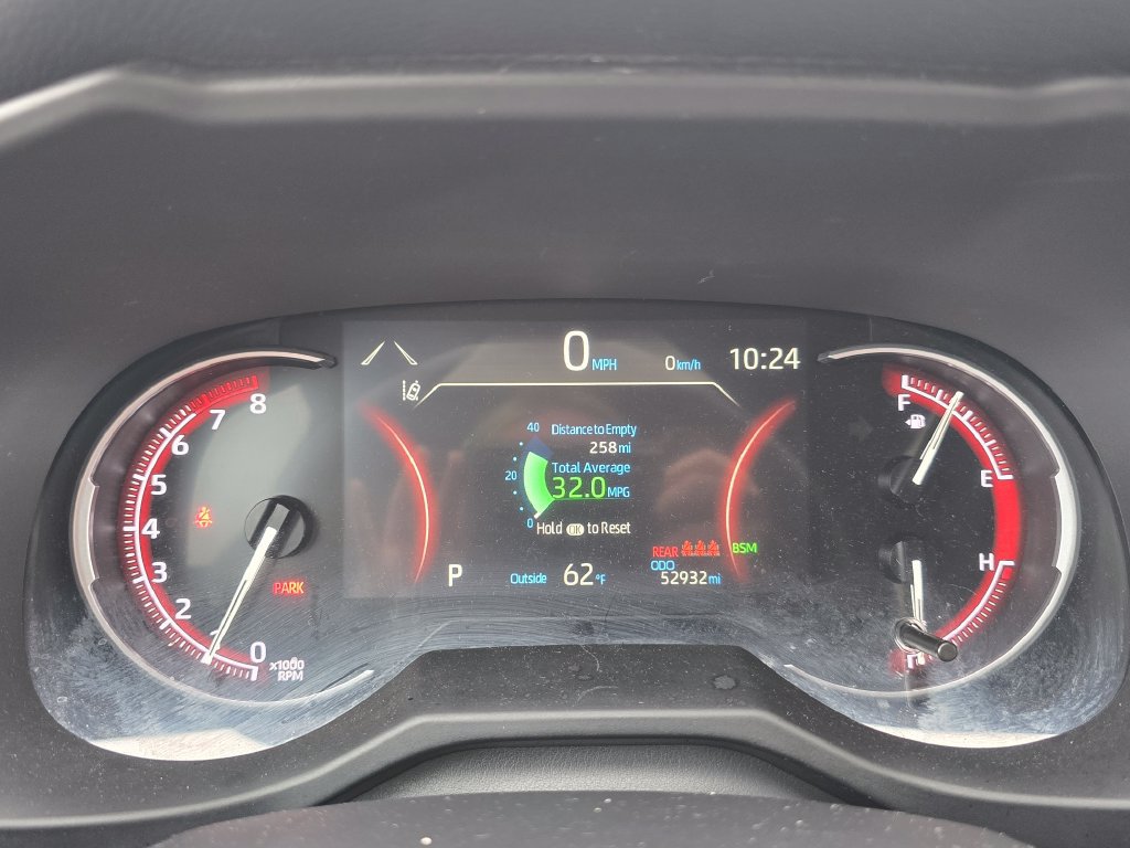 Certified 2025 Toyota RAV4 XLE AWD/4WD image 27