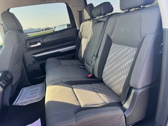 Used 2018 Toyota Tundra SR5 w/ SR5 Upgrade Package image 26