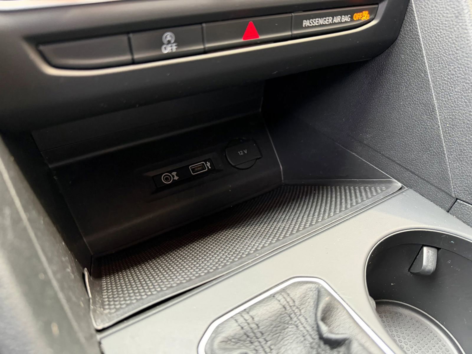 Used 2018 Volkswagen Atlas SE image 17