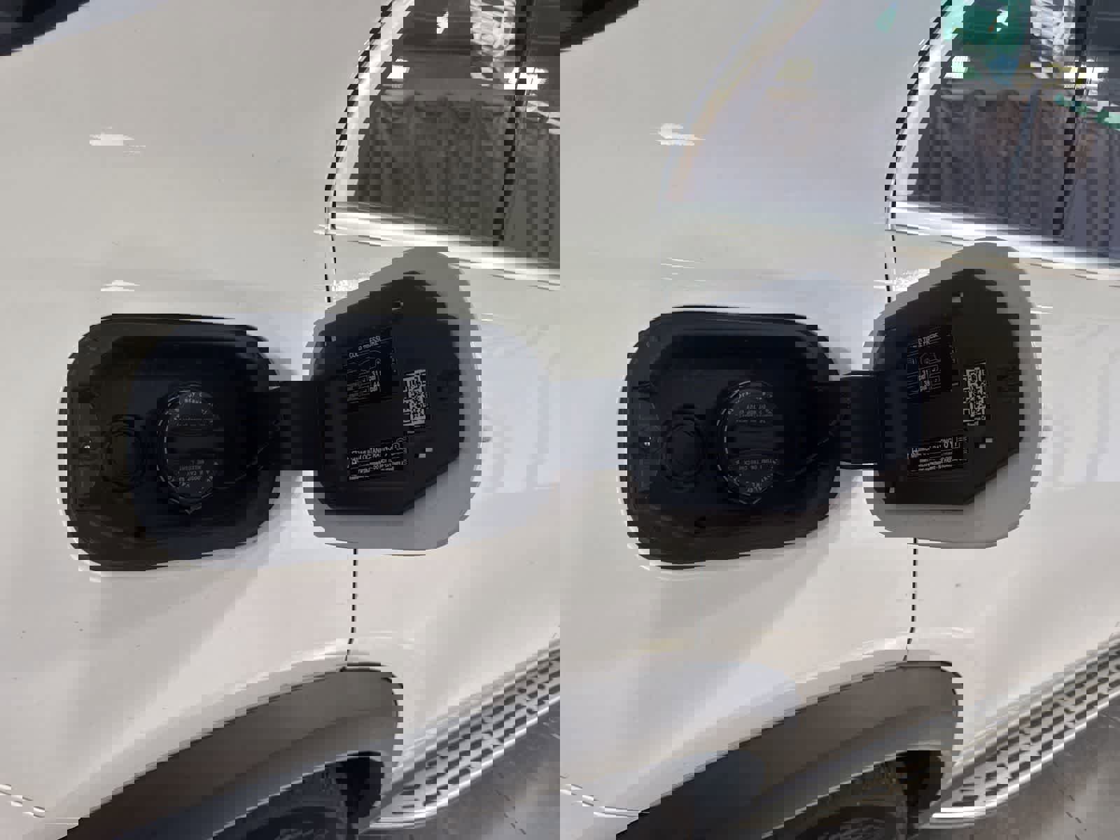 Used 2021 Mercedes-Benz GLE 350 w/ Premium Package image 14