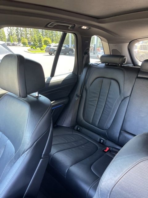 Used 2020 BMW X5 xDrive40i w/ M Sport Package AWD/4WD image 8