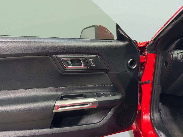 Used 2015 Ford Mustang Convertible w/ Equipment Group 051A image 31