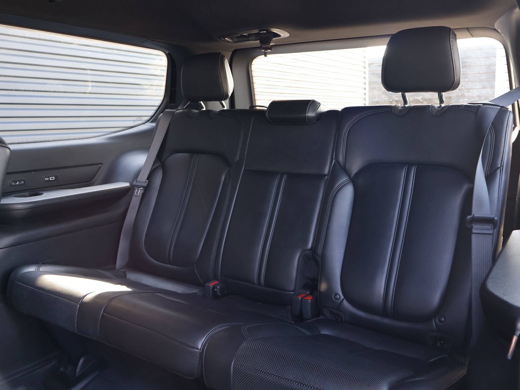 Used 2022 Jeep Wagoneer Series III w/ Flexible Seating Group AWD/4WD image 25
