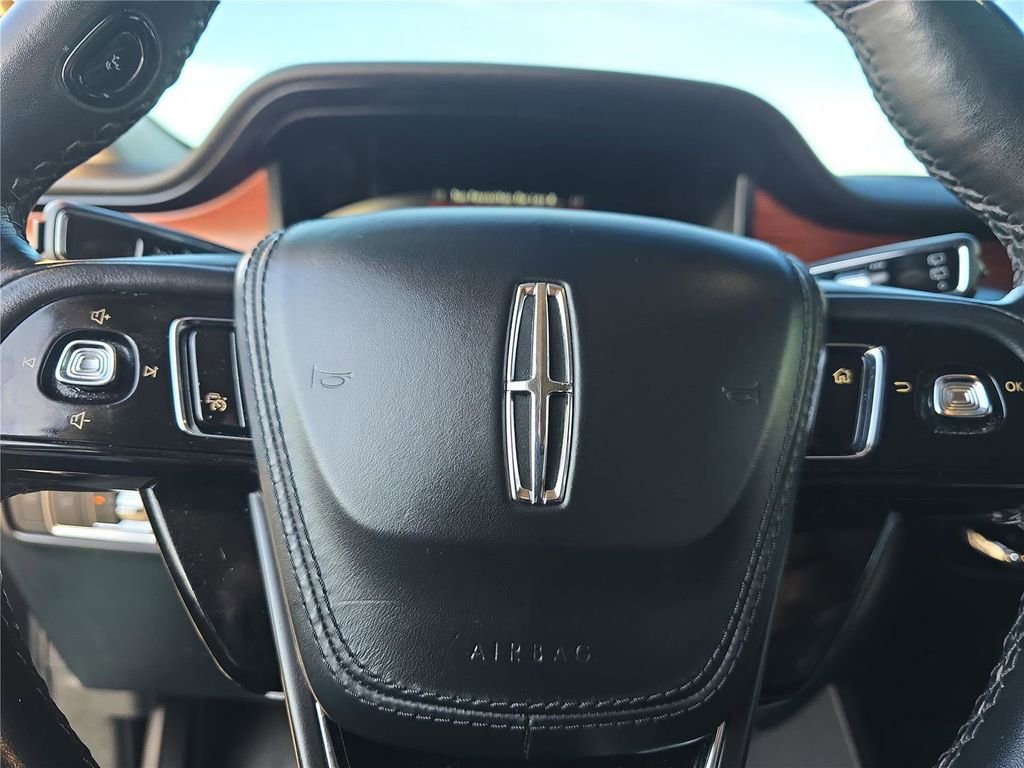 Certified 2022 Lincoln Aviator Reserve w/ Elements Package Plus RWD image 23