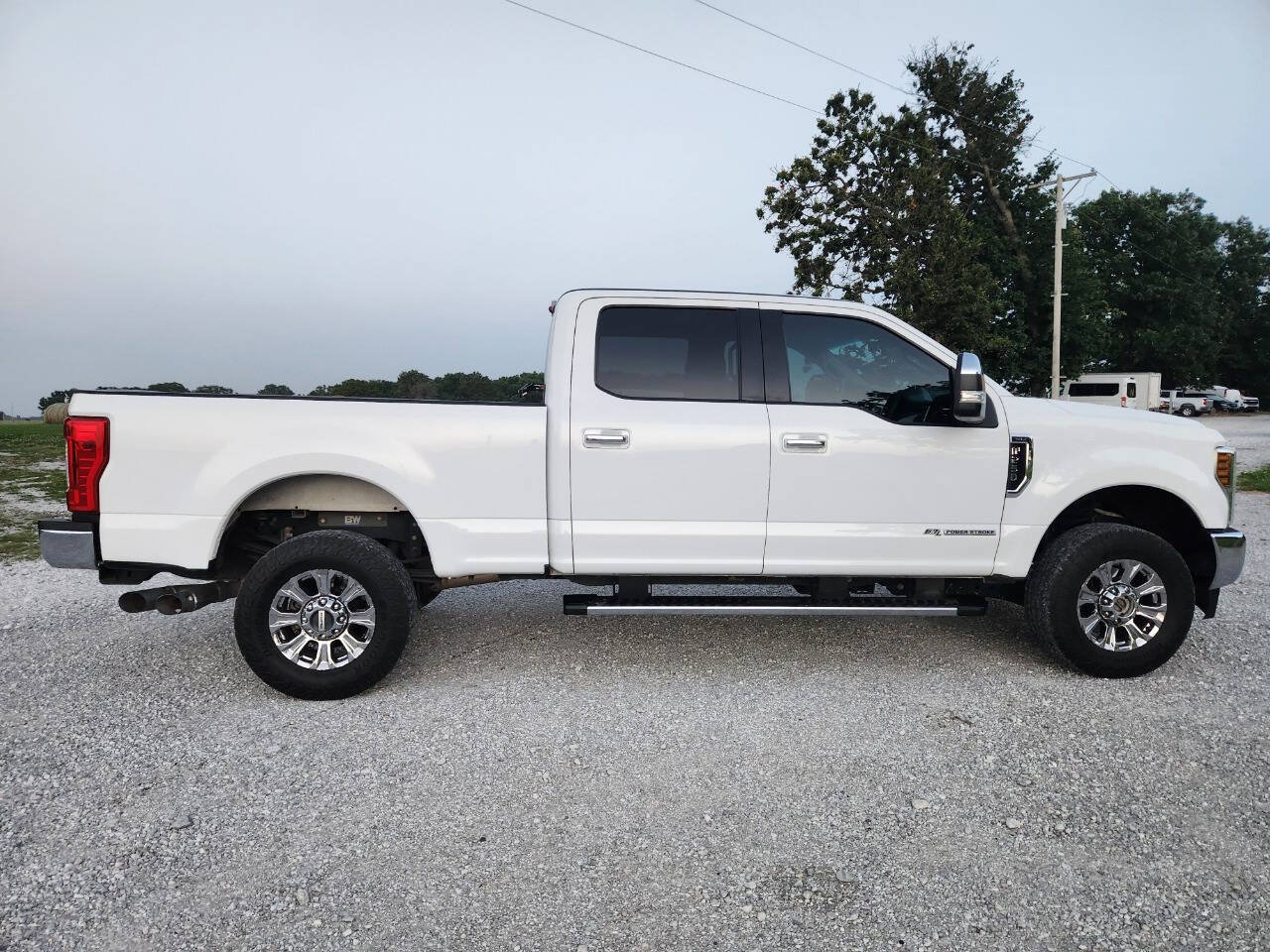 Used 2018 Ford F250 XLT w/ XLT Premium Package AWD/4WD image 6