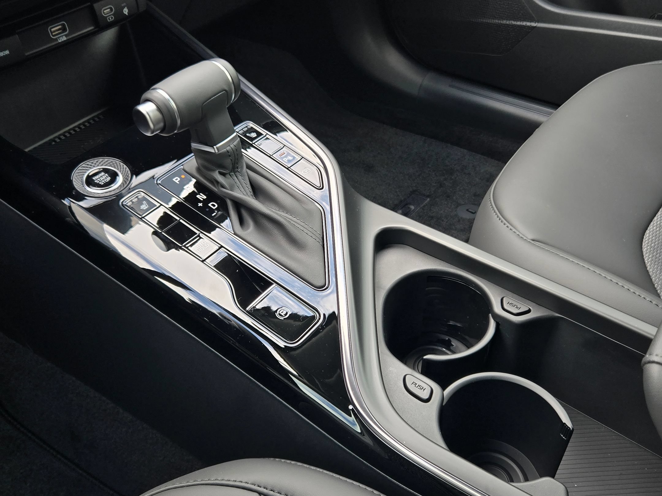New 2026 Kia Niro EX FWD image 32