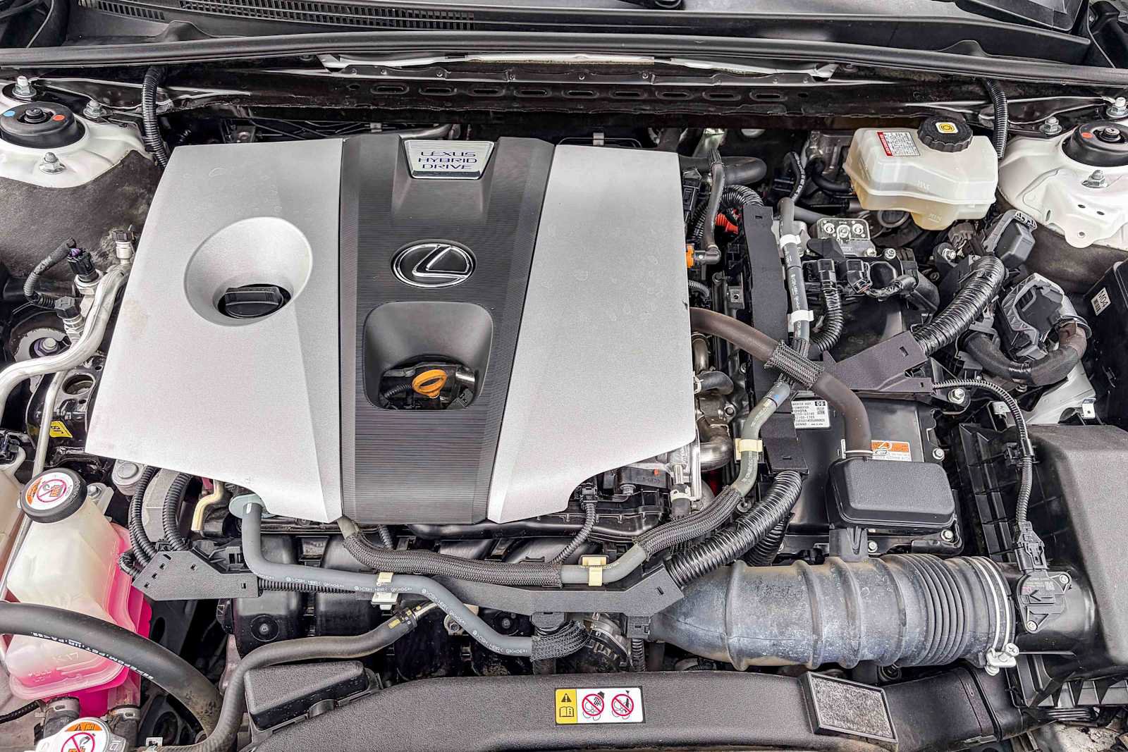 Used 2021 Lexus ES 300h w/ Accessory Package image 27