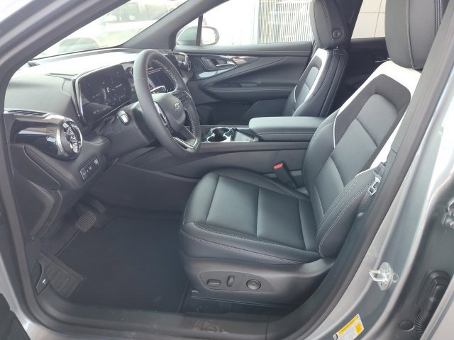 New 2025 Chevrolet Blazer EV LT image 18