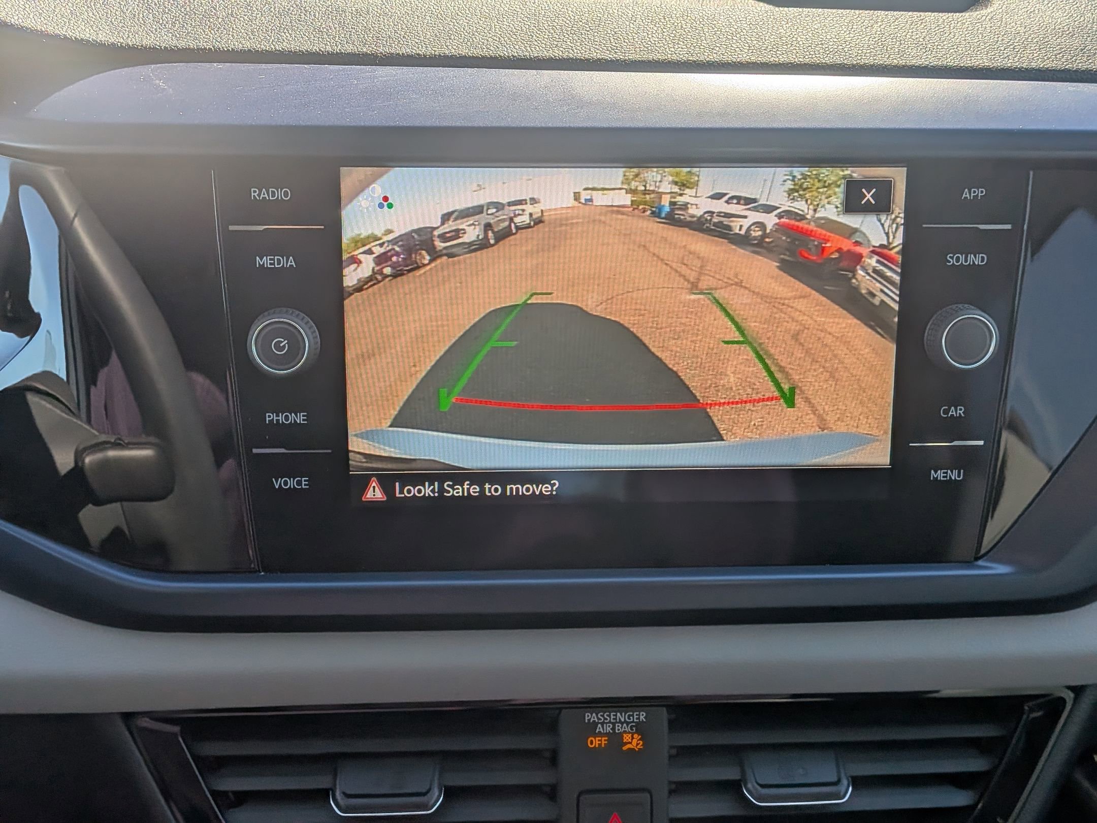 Used 2022 Volkswagen Taos SE AWD/4WD image 28