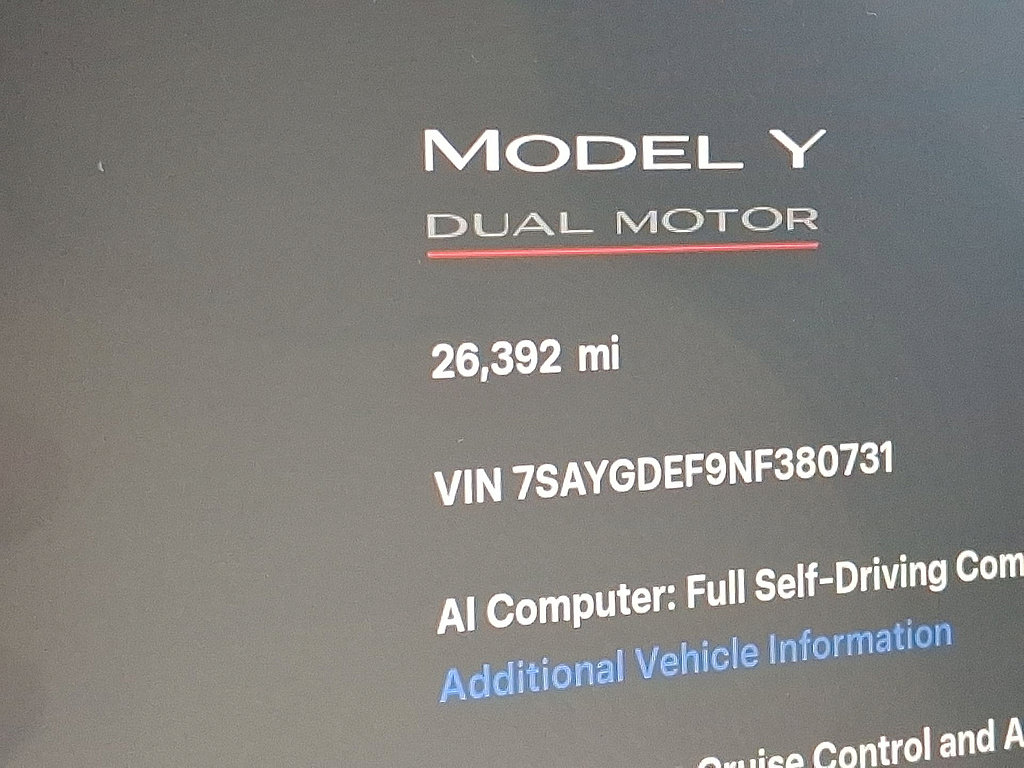 Used 2022 Tesla Model Y Performance AWD/4WD image 19