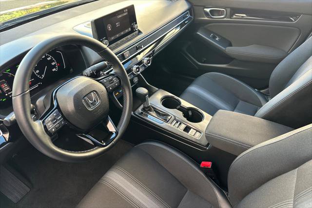 Used 2025 Honda Civic Sport image 9