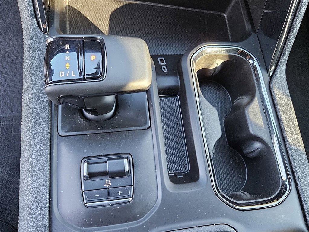 Used 2023 GMC Sierra 1500 AT4 w/ AT4 Premium Package image 22