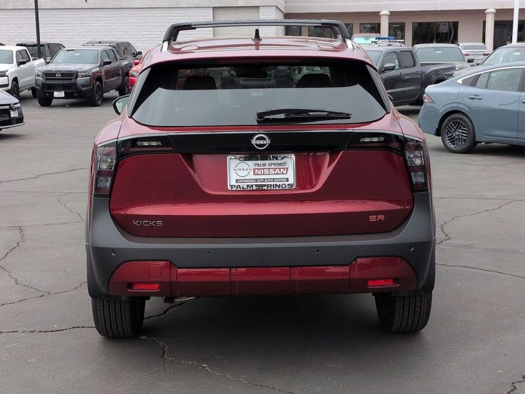 New 2026 Nissan Kicks SR FWD image 4