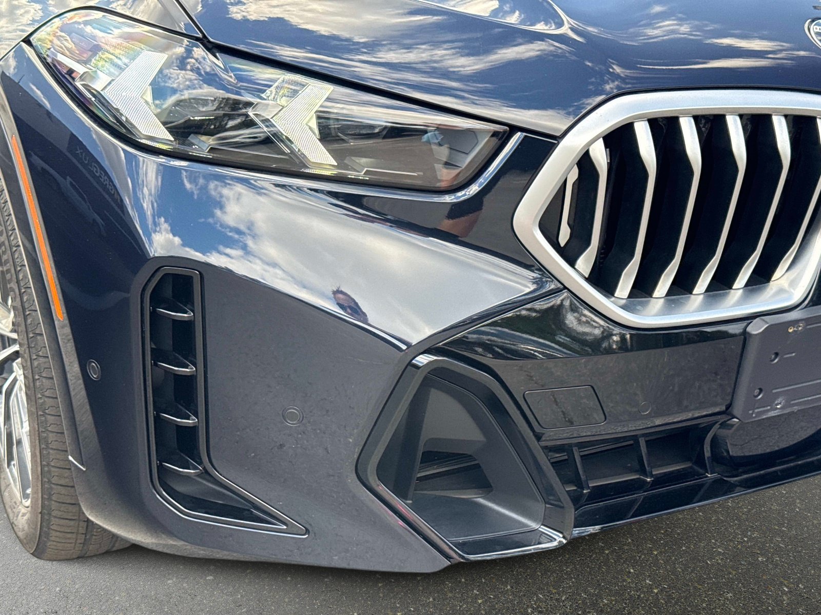 Used 2024 BMW X6 xDrive40i AWD/4WD image 9