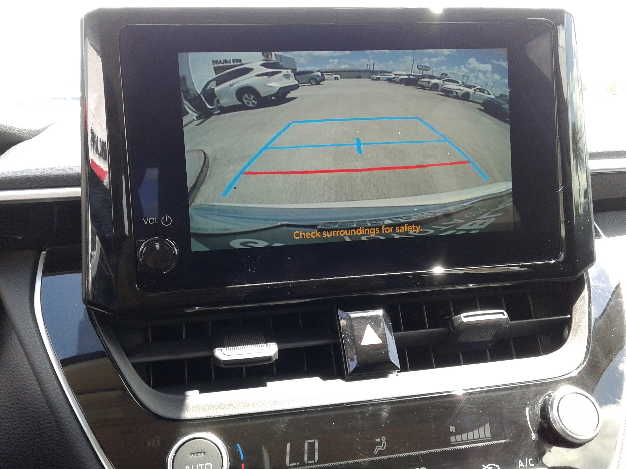 Used 2025 Toyota Corolla LE image 19