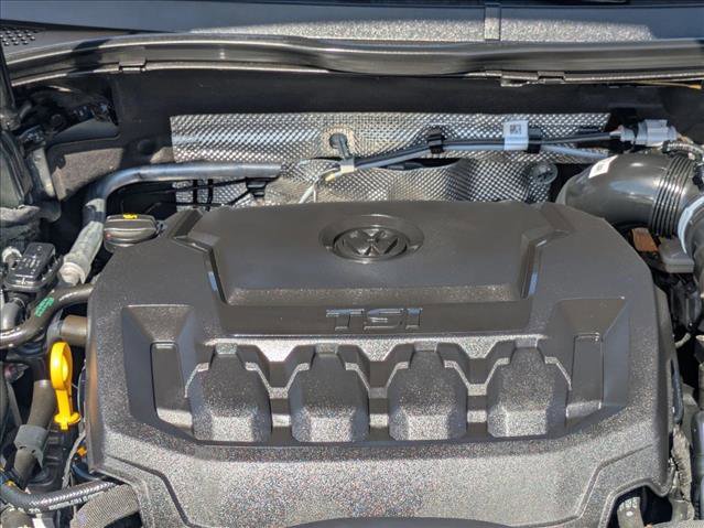 Used 2022 Volkswagen Tiguan SEL R-Line image 23