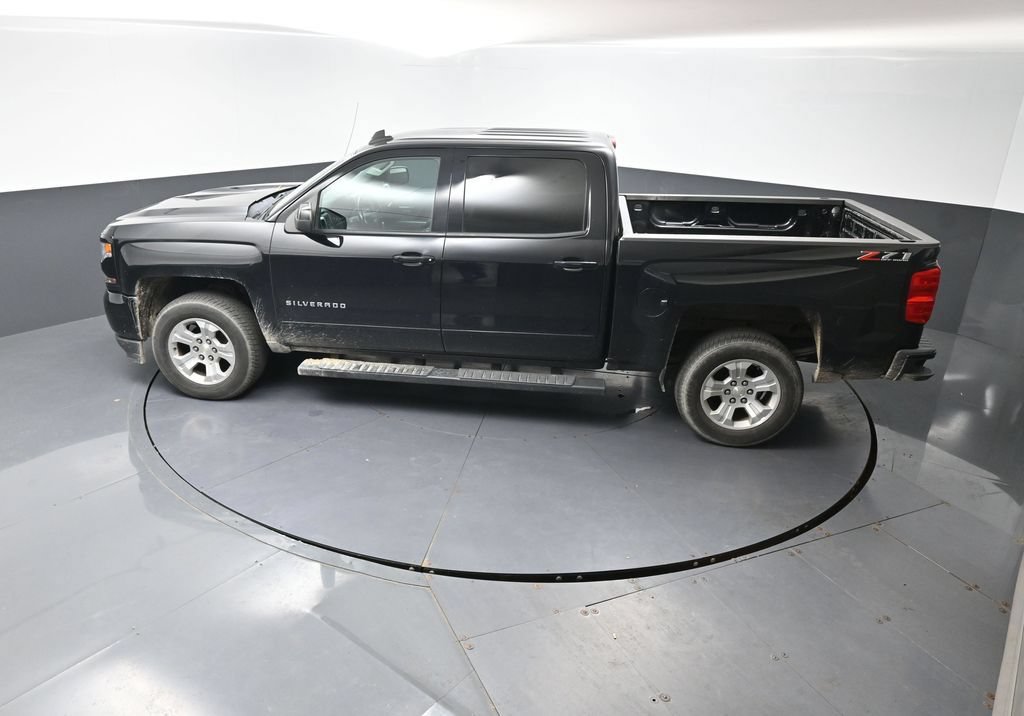 Used 2018 Chevrolet Silverado 1500 LT w/ All Star Edition AWD/4WD image 14