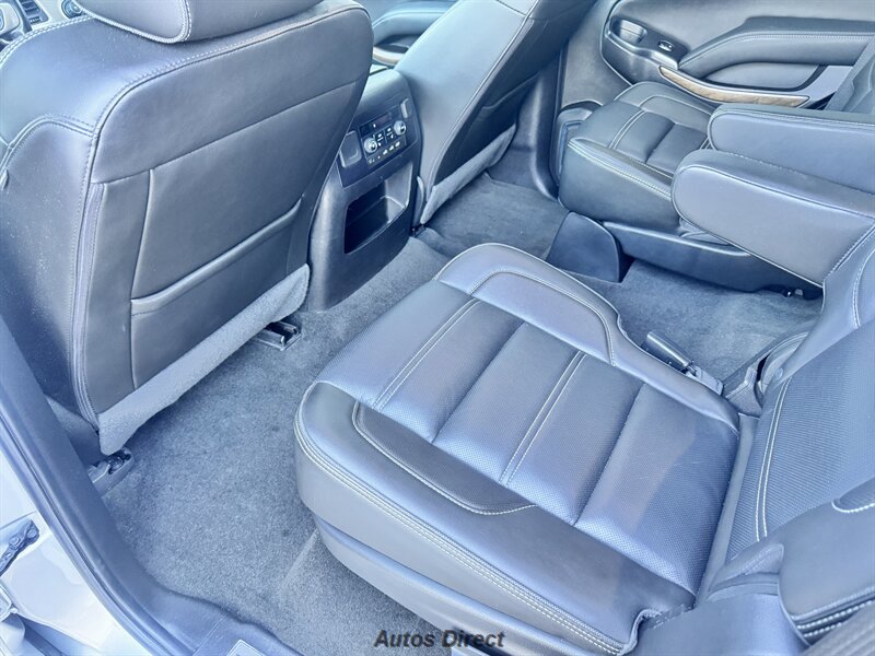 Used 2019 GMC Yukon Denali w/ Denali Ultimate Package AWD/4WD image 37