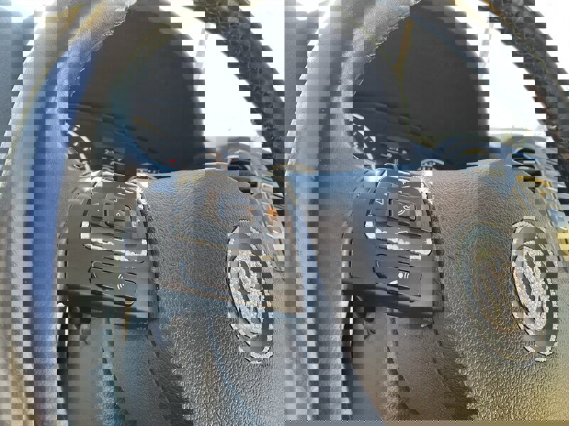 Used 2017 Volkswagen Tiguan S image 21