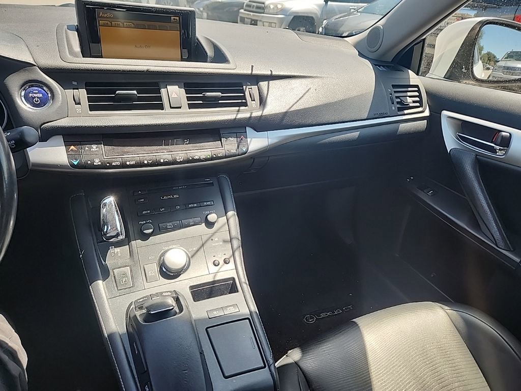 Used 2011 Lexus CT 200h Premium w/ Premium Audio Pkg image 14