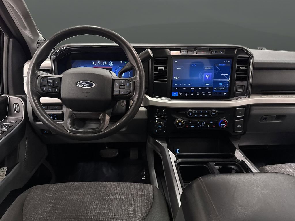 Used 2023 Ford F250 XLT w/ XLT Premium Package image 5
