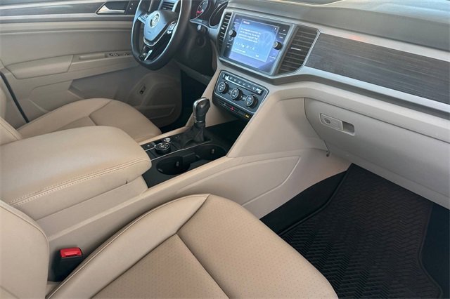 Used 2019 Volkswagen Atlas SE w/ Panoramic Sunroof Package image 17
