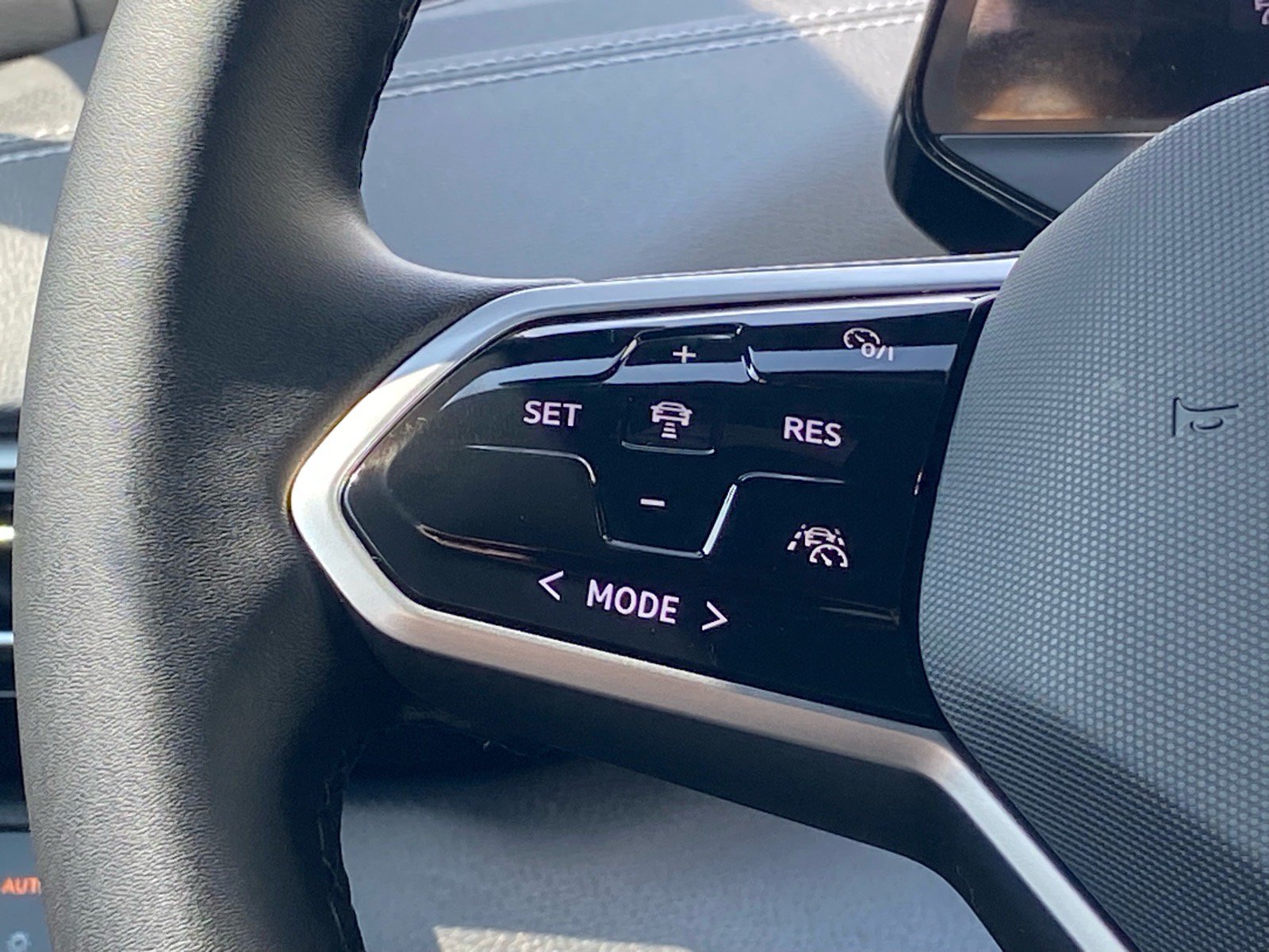 Certified 2023 Volkswagen ID.4 Pro S RWD image 7