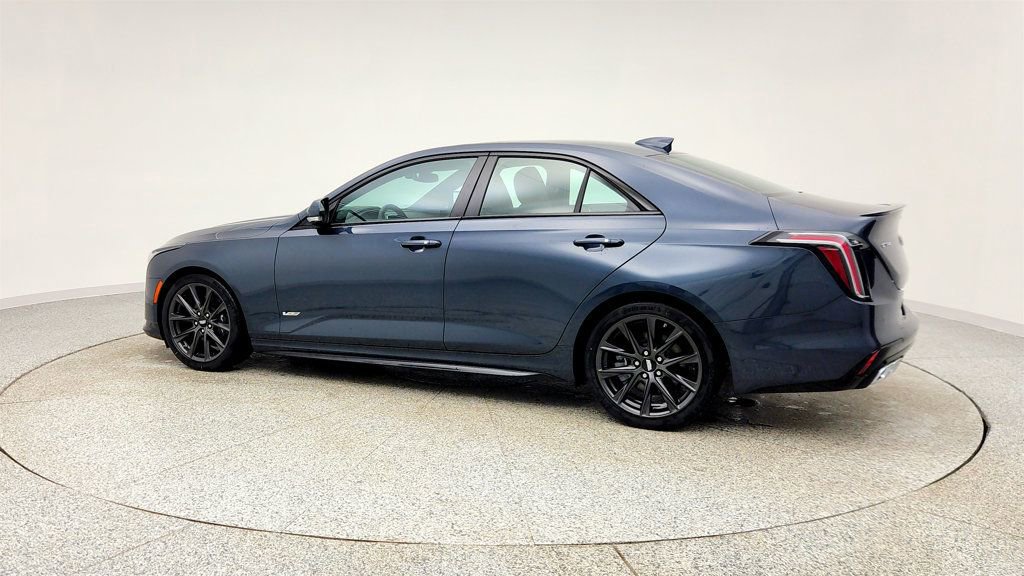 Used 2025 Cadillac CT4 V image 7